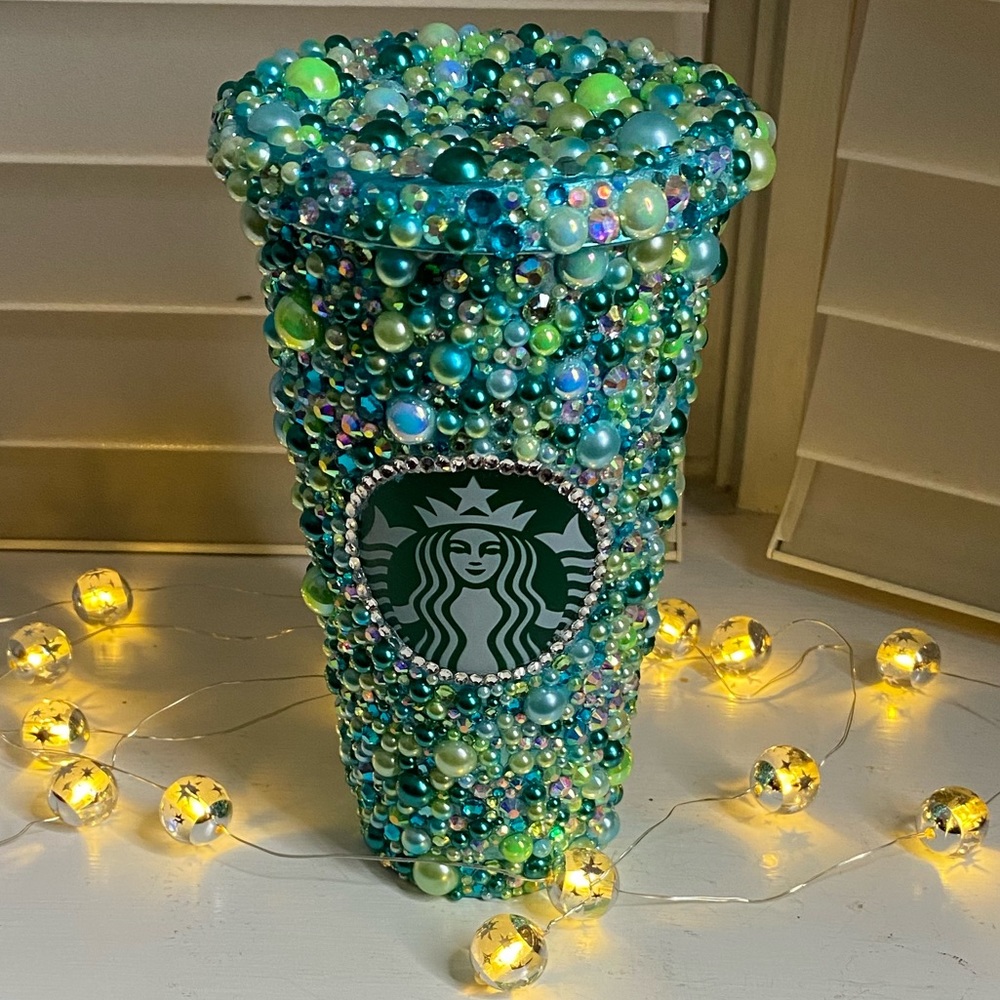 Pearl and Rhinestone Cold Cup. Made to order. 1-2 week timeframe. Custom order.